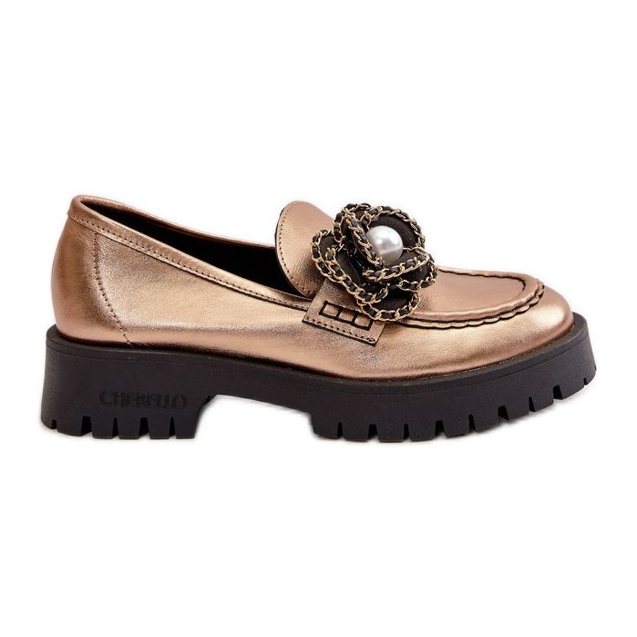 Lädermockasiner för kvinnor dekorerade med en blomma, guld CheBello 4520 gyllene