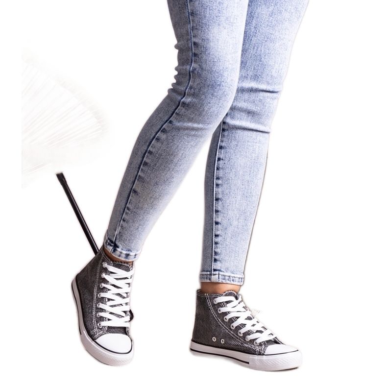 Glänsande svarta high-top sneakers från Ranifali