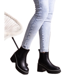 Svarta ankelboots från Lidea