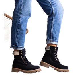 Svarta isolerade Amata stövlar