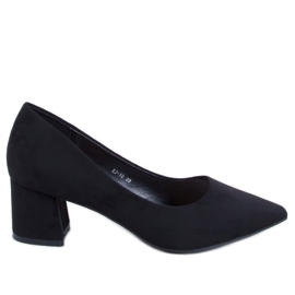 Farrin Black lågklackade pumps svart