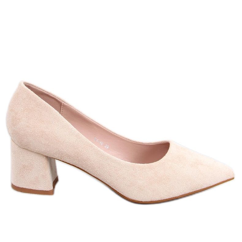 Farrin Beige lågklackade pumps