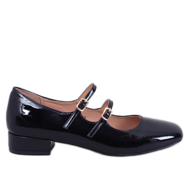 Corigan Black med remmar med högklackade balettkläder svart