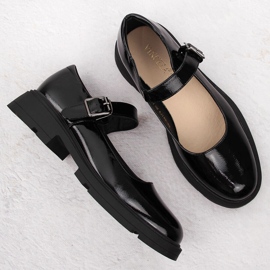 Svarta lackskor för kvinnor Vinceza 62179