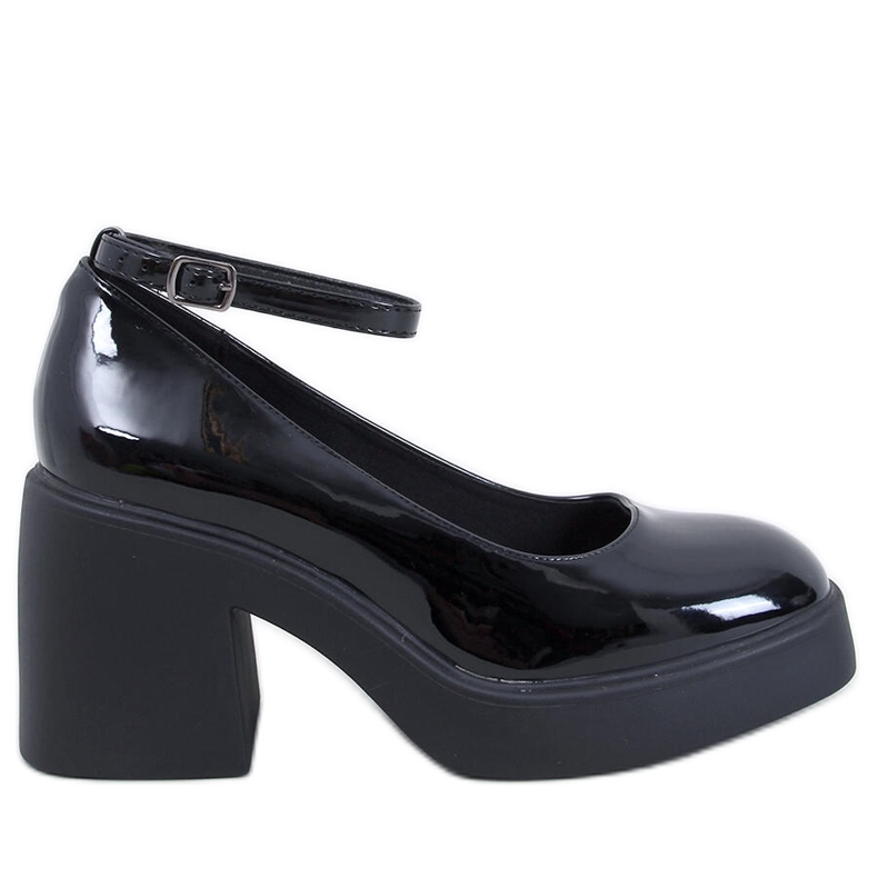 Termet Black pumps med bred klack svart