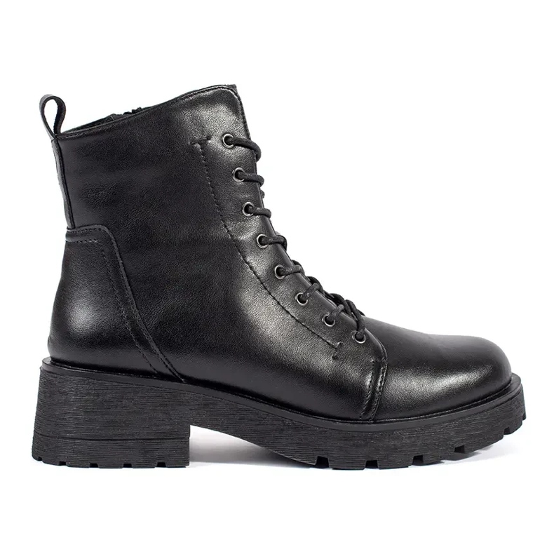 Svarta ankelboots i läder med tjock sula från Sergio Leone