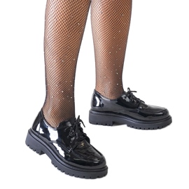 Svarta vardagsskor med snörning från Eduardana