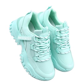 Gröna wedge sneakers