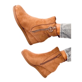Wedge ankelboots med guld Camel dragkedja brun