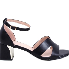 Högklackade fullnarvssandaler för kvinnor svart