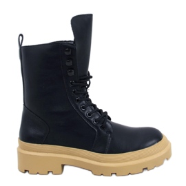 Ankelboots med snörning och skydd svart