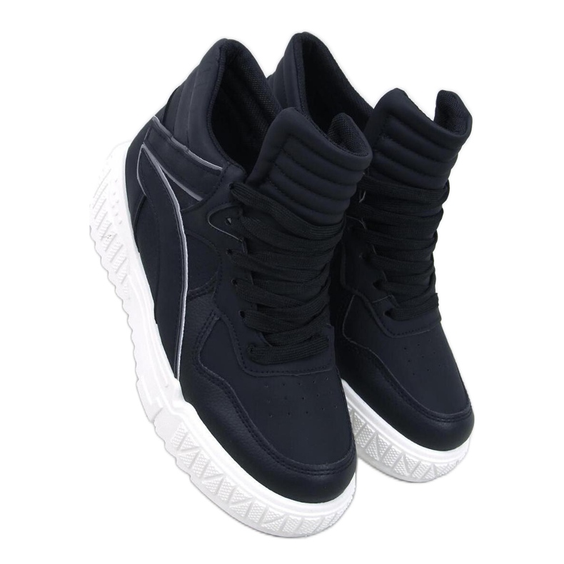 Gahine Black high-top sneakers - Inello svart