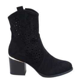 Antares Cowboystövlar i svart genombruten mocka - Inello