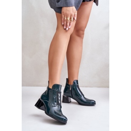 Step in style Stövlar Modell Zazoo 60504 Mörkgrön lack - Steg i stil