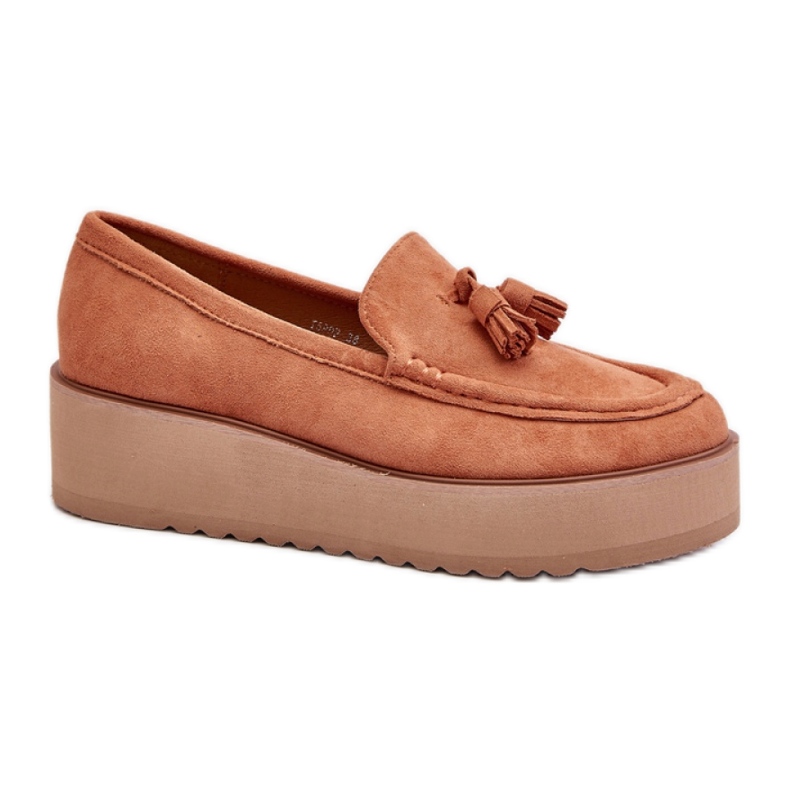 Dammockasiner gjorda av ekomocka på en plattform orange