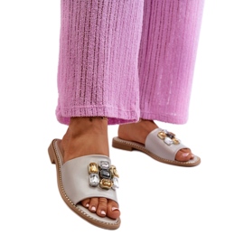 S. BARSKI Platta sandaler för kvinnor med dekorationer beige