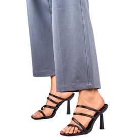 Elegant flip-flops för dam 4772B svart