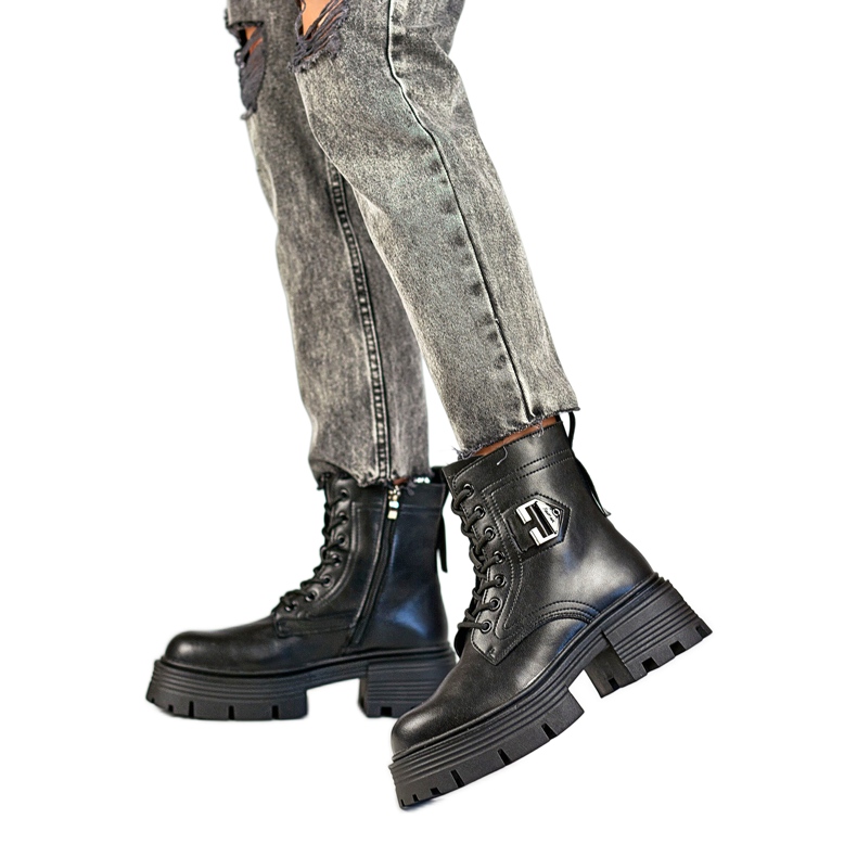 Damstövlar på plattformen GT-TL55B, svarta