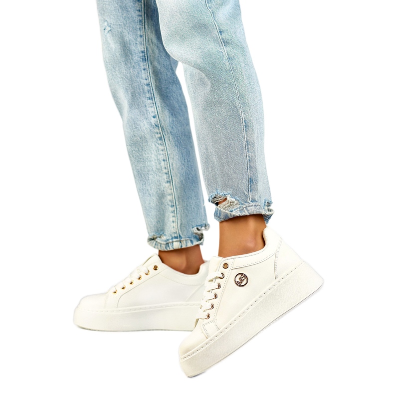 Sportskor Modell TL251-9W Vit