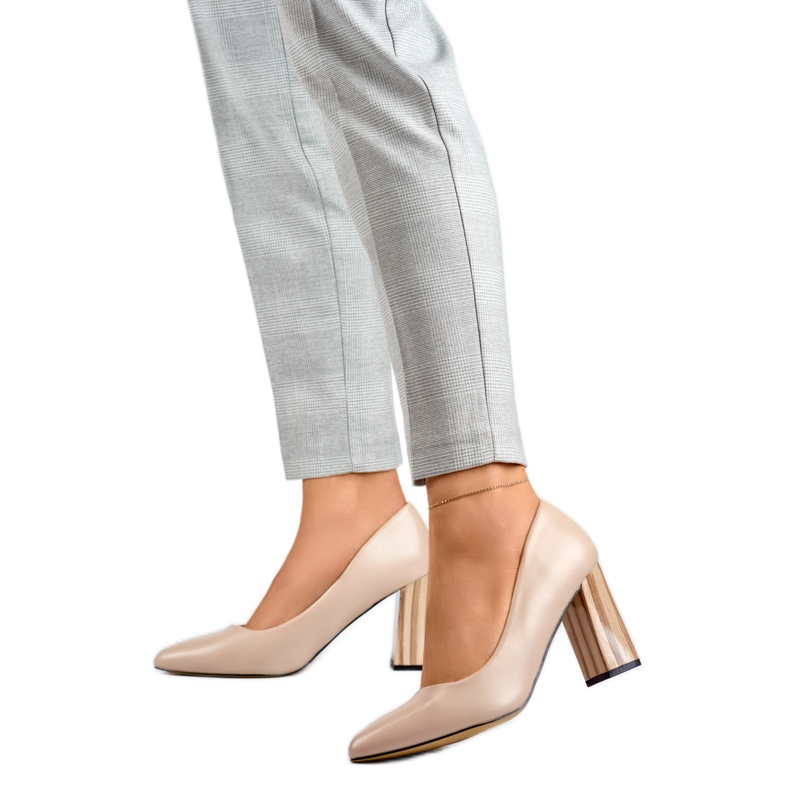 Pumpar Modell GD-FL486A-D.BE Beige