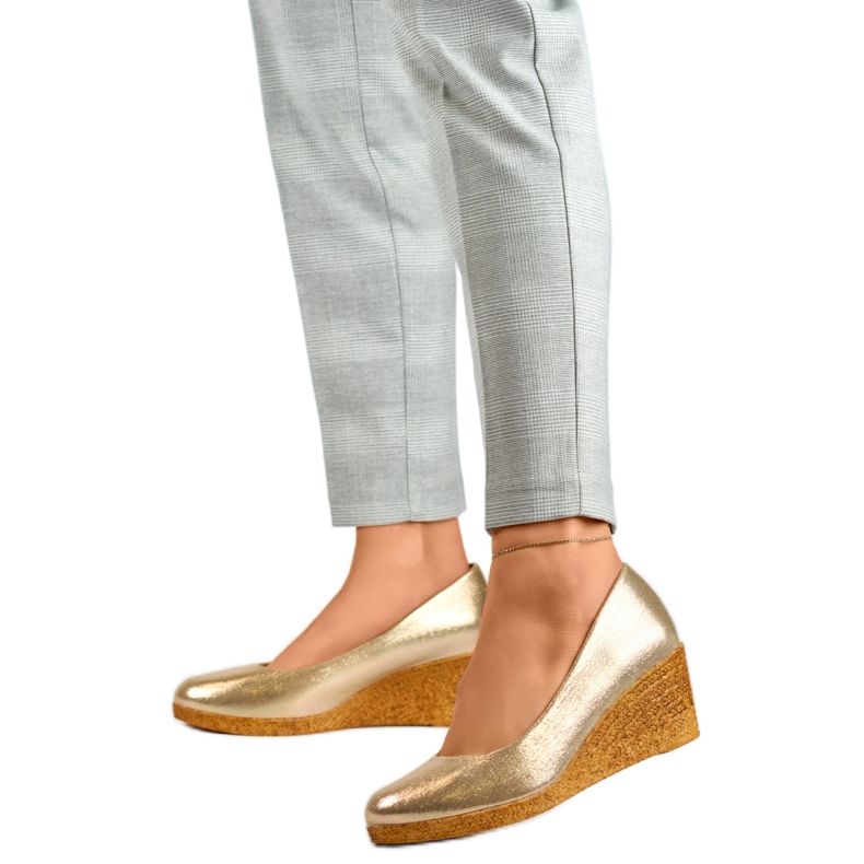 Kilpumpar för kvinnor GD-651A-L.GO gyllene