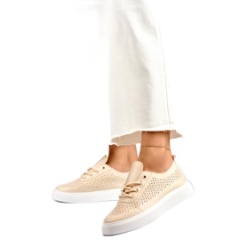 Genombrutna sneakers för kvinnor 777-1BE, beige