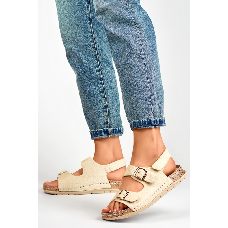 Sandaler Modell G3180-7BE Beige - PRIMO