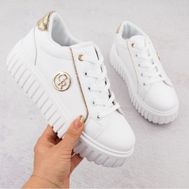 News Nyhetsskor på 4757 EVE459-plattformen vit