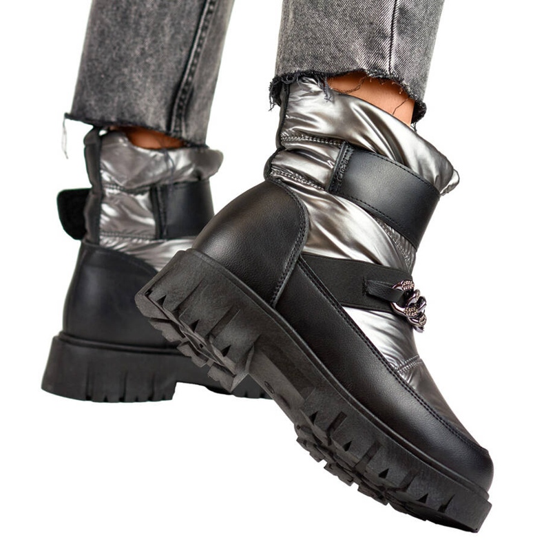 Snöskor för kvinnor med kedja och kardborre, metallic silver JH-5SI silver-