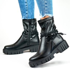 Ankelstövlar för kvinnor med en elastisk ovandel, snörning, svart DE1127P-B beige