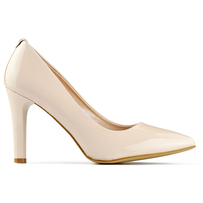 Patentbeiga dampumps med bekväm klack, eleganta beiga damskor beige