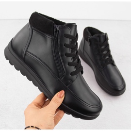 Bekväma, isolerade stövlar i svart läder från Filippo DBT6629