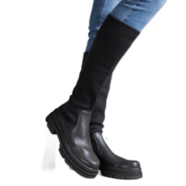 Gröna slip-on stövlar med en flexibel ovandel på en massiv Eltheasula