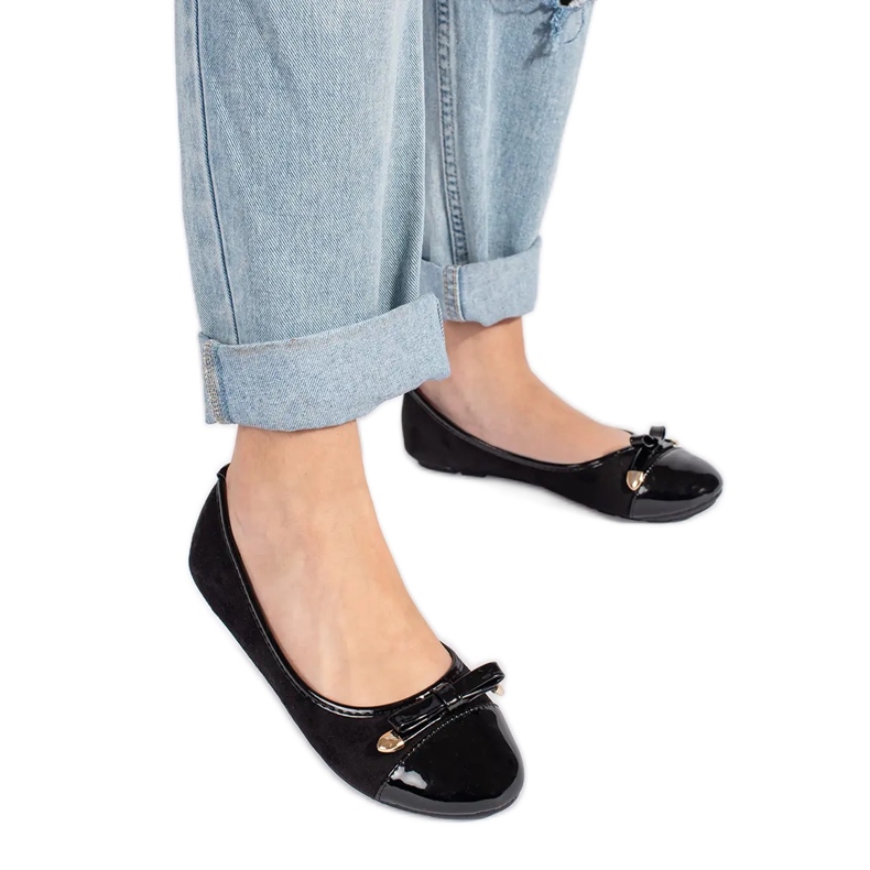 Svarta platta balettlägenheter