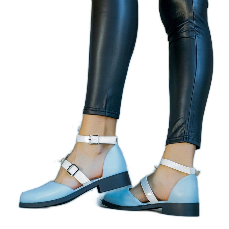 Blå balettlägenheter med Josiane-spänne