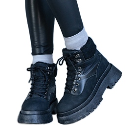 Svarta sneakers med tjock sula och bästa päls