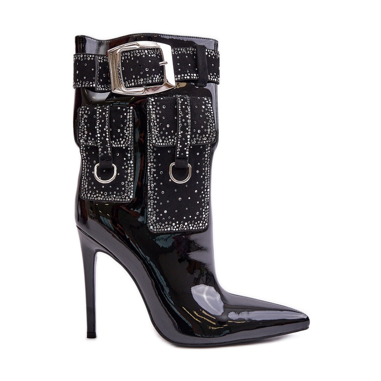 Dekorerade ankelstövlar gjorda av ekologiskt patentläder med svart hög klack