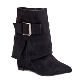 Modell 1690A svarta mockastövlar