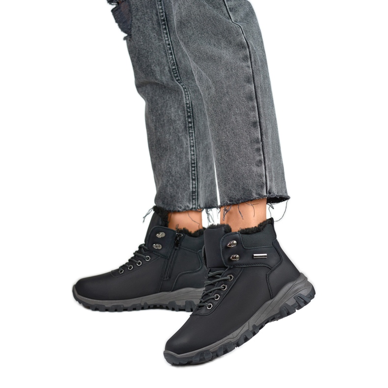 Trekking Skor Modell 3906-1B Svart