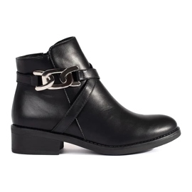 Svarta Chelsea-stövlar med platt klack och en dekorativ rem