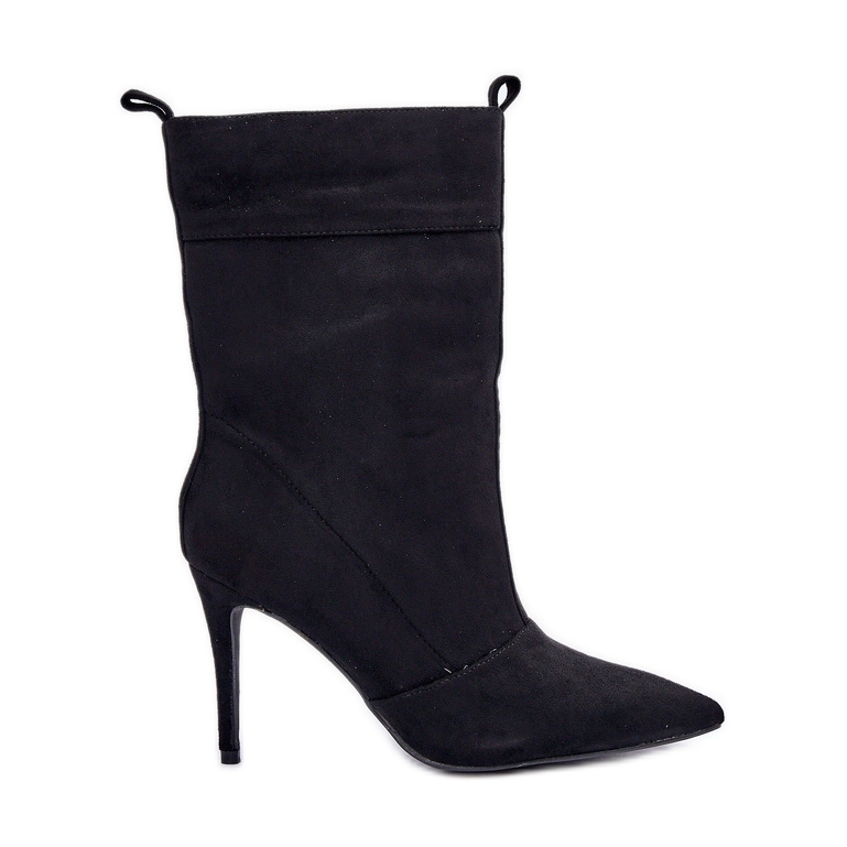 Svarta högklackade stövlar