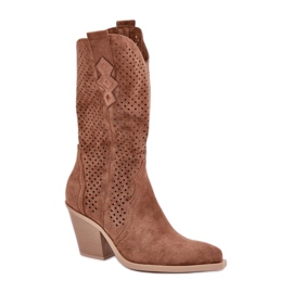 Bruna cowboystövlar med genombruten ovandel