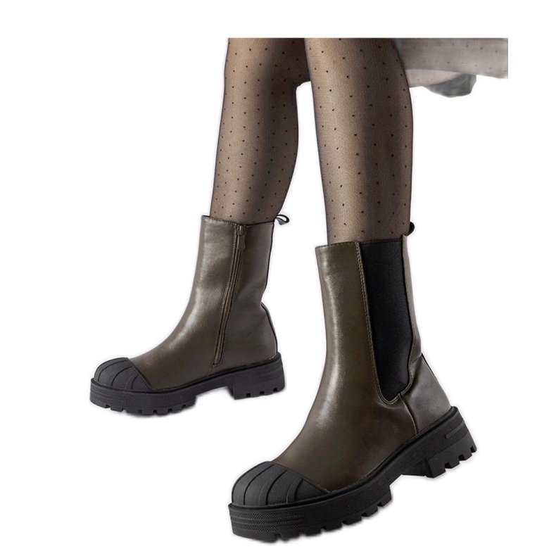 Mörkgröna isolerade Chelsea-stövlar från Porcigatone - Solea