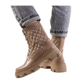 Bruna stövletter med ovandel i strumpan från Lujan - Solea