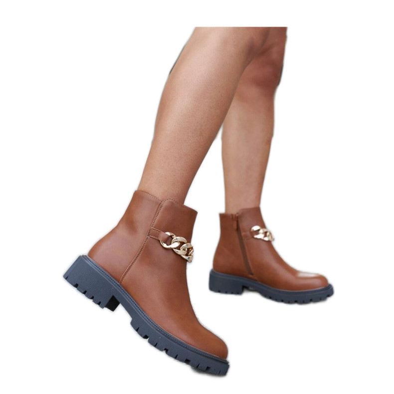 Bruna stövlar dekorerade med en Bonsaint-kedja - Solea