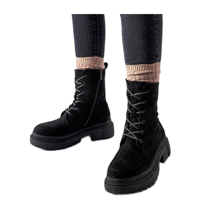 Svarta ankelstövlar med massiv Riel - Solea-sula