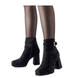 Svarta isolerade klassiska ankelboots av Caio - Solea mocka