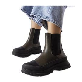 Gröna platåkängor från Bellucci - Solea