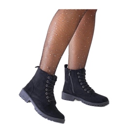 Svarta arbetsstövlar i ekomocka