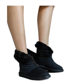 Svarta isolerade snöstövlar med krage